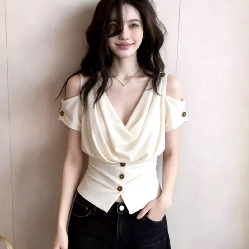 Unique beautiful and super goo - огляд і ціна Summer Clothing New Look